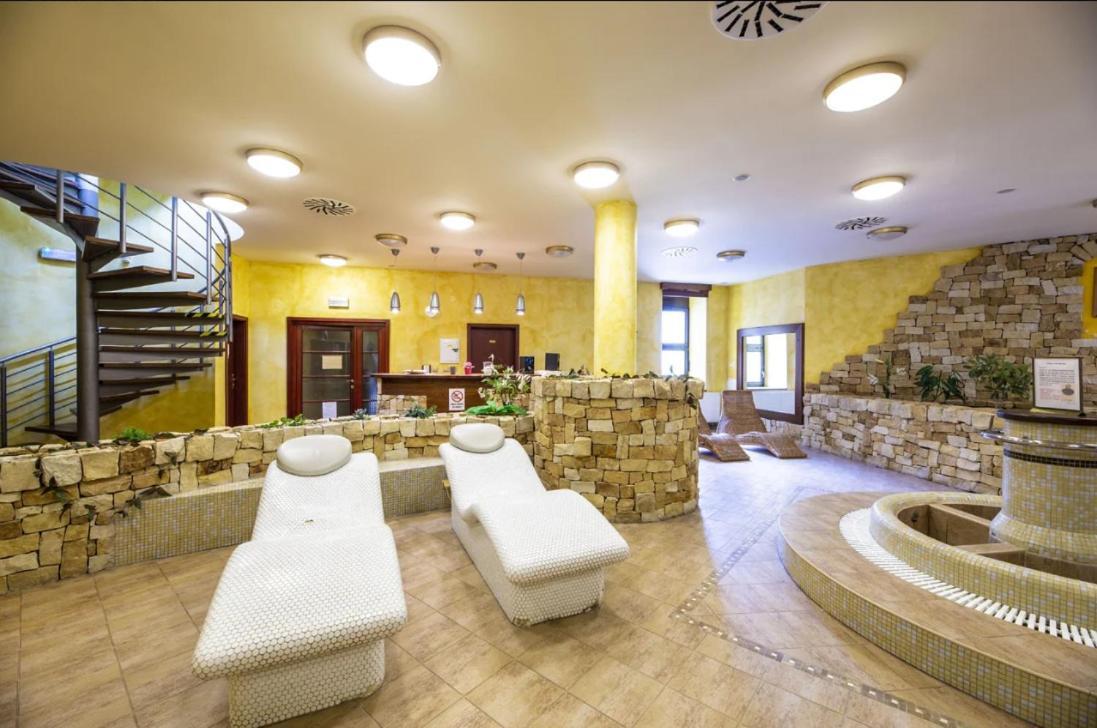 Spa Hotel Bily Horec Harrachov Exterior foto